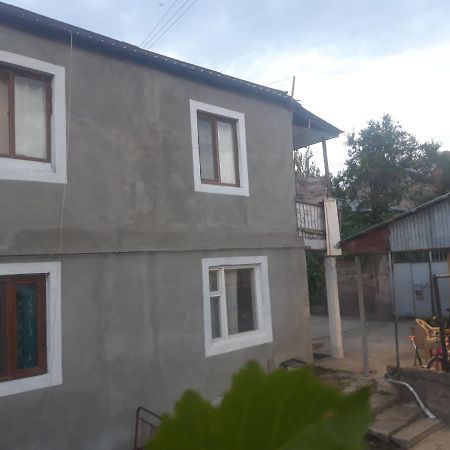 Sam'S Place, Tours With Sam Yerevan Bagian luar foto